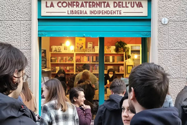 La confraternita dell'uva - Libreria indipendente