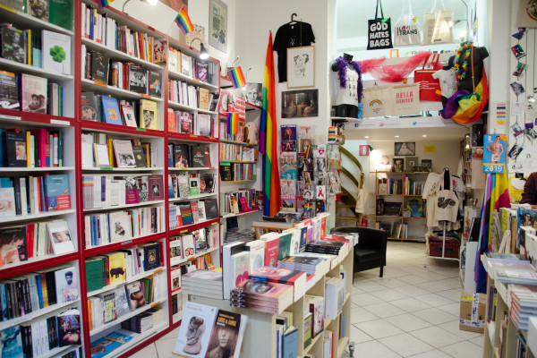 Libreria lgbt Antigone